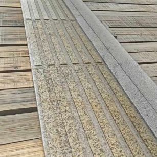 淄博黄金麻盲道石 盲条