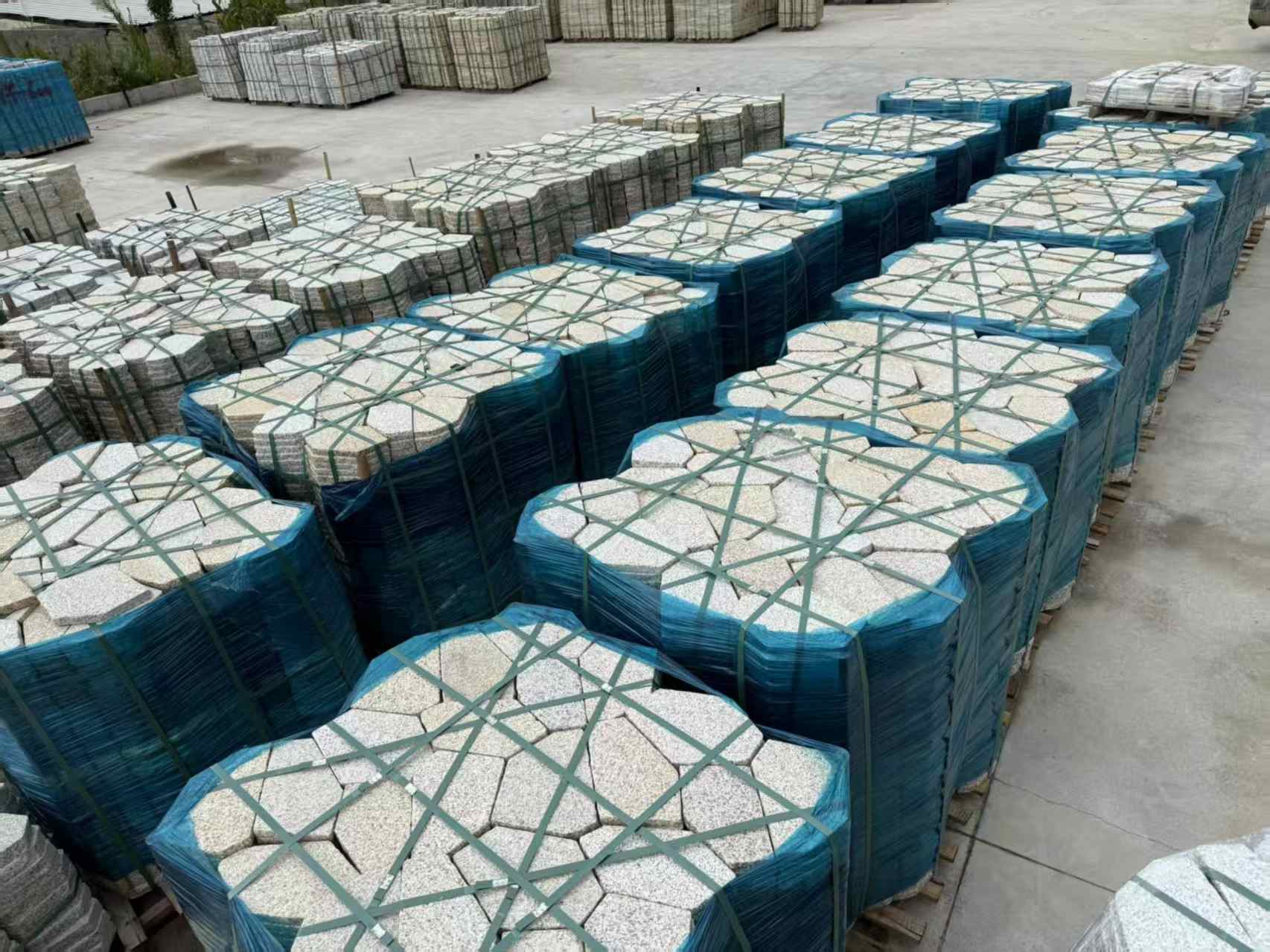 淄博黄金麻冰裂纹 碎拼