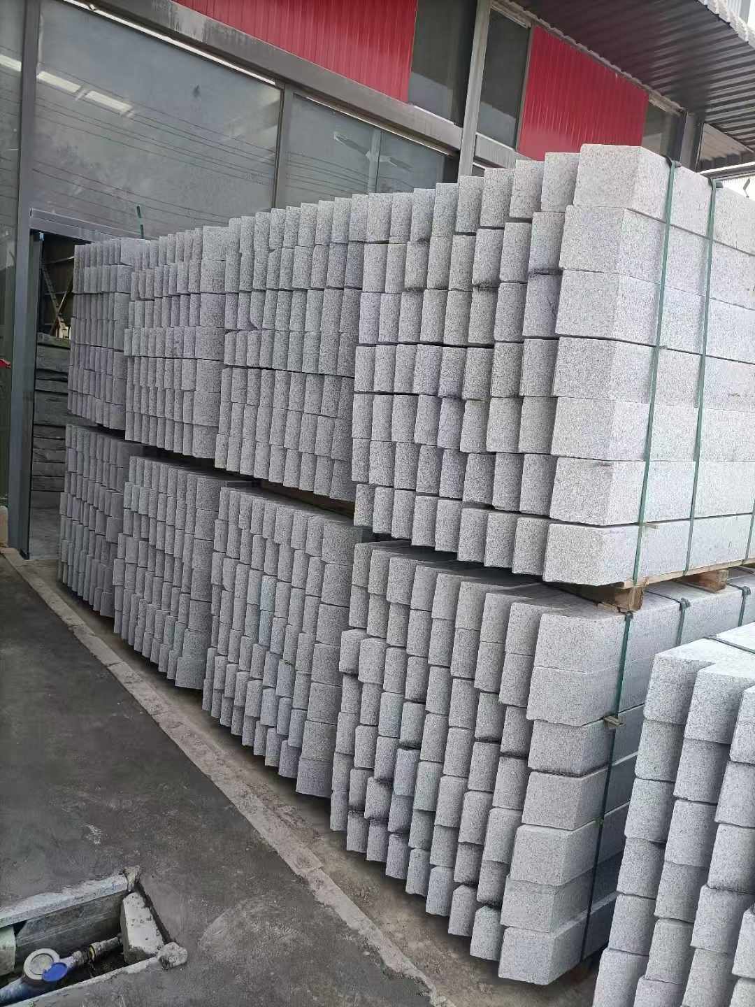 淄博芝麻白树围石 树池